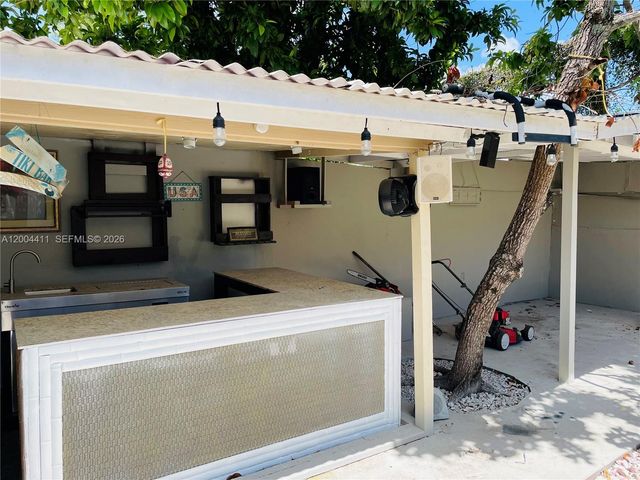 1335 NE 204th Ter 0, Miami, FL 33179