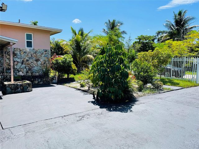 1335 NE 204th Ter 0, Miami, FL 33179