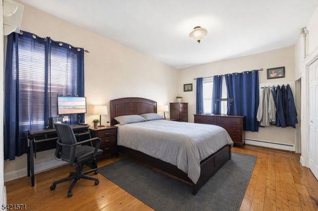 13 May St, Newark City, NJ 07104