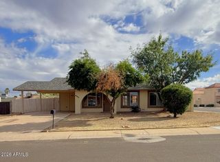 945 W GEMINI Drive, Tempe, AZ 85283