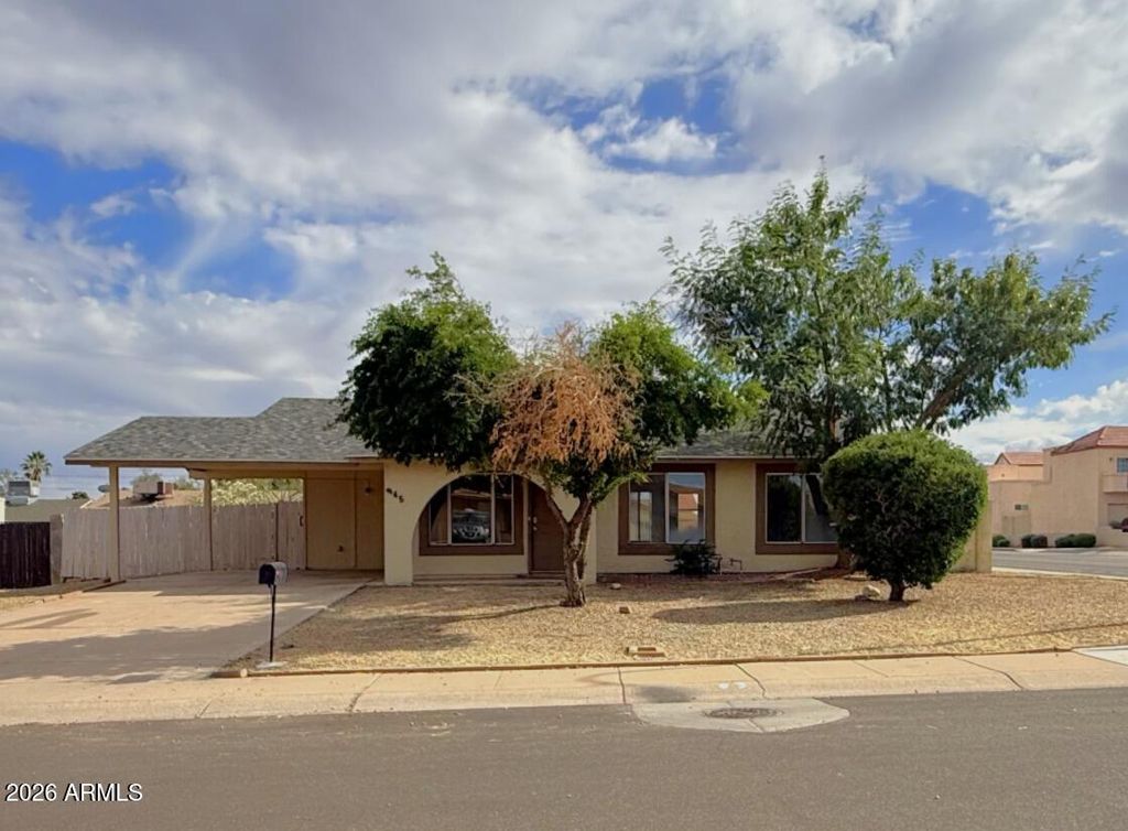 945 W GEMINI Drive, Tempe, AZ 85283