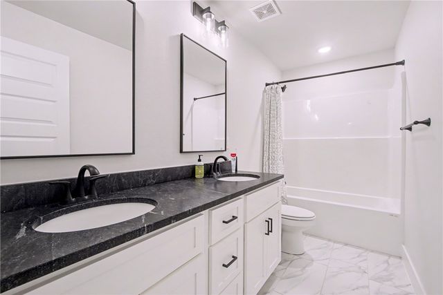 1161 Montieri Drive, Centerton, AR 72719