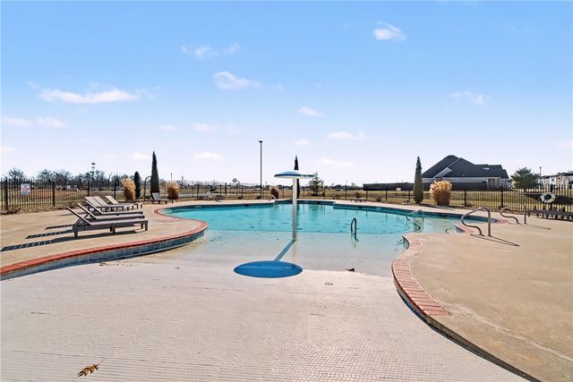 1161 Montieri Drive, Centerton, AR 72719