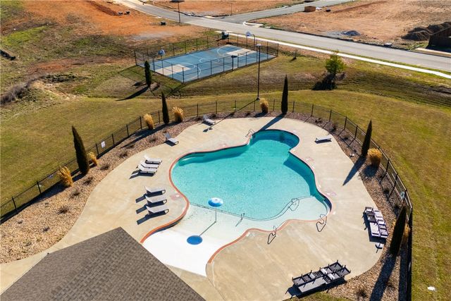 1161 Montieri Drive, Centerton, AR 72719