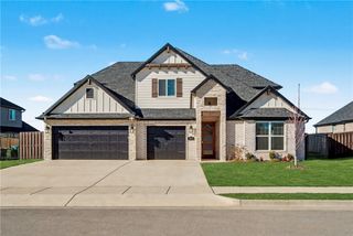 1161 Montieri Drive, Centerton, AR 72719