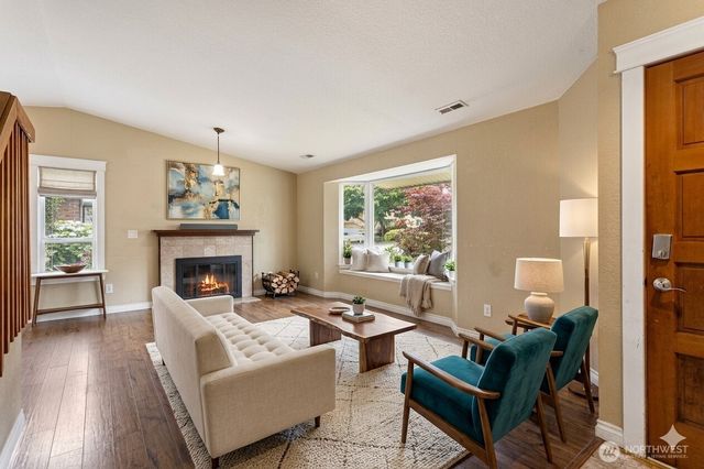 13026 103rd Place NE, Kirkland, WA 98034
