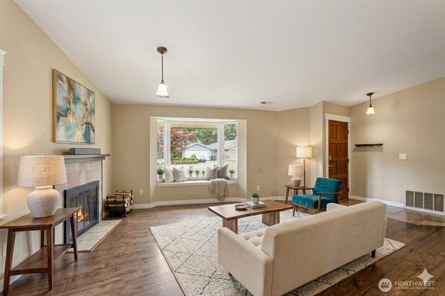 13026 103rd Place NE, Kirkland, WA 98034