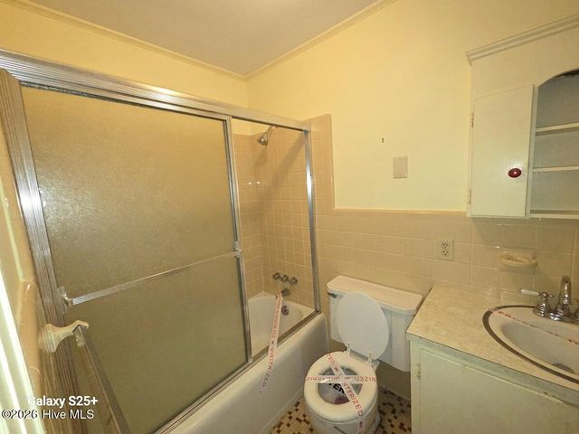 111 Fairlane Road, Greenville, NC 27834