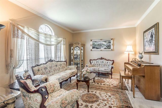 501 Lambeth Circle, Edmond, OK 73003