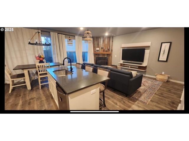 11513 Ne 124TH Pl, Vancouver, WA 98682