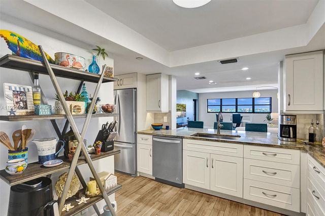 3200 N Port Royale Dr N 1209, Fort Lauderdale, FL 33308