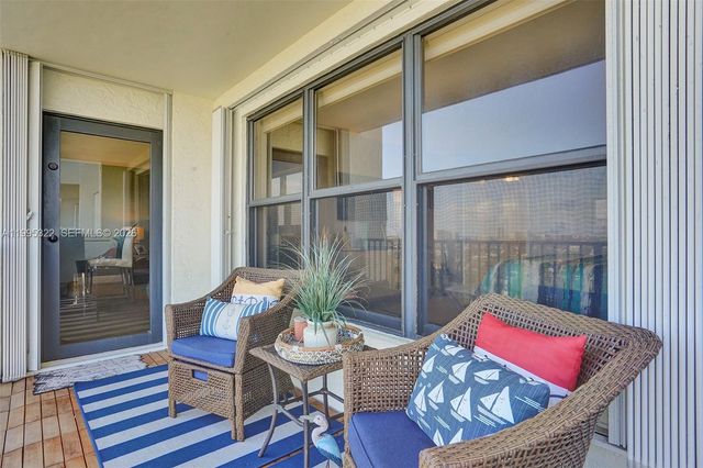 3200 N Port Royale Dr N 1209, Fort Lauderdale, FL 33308