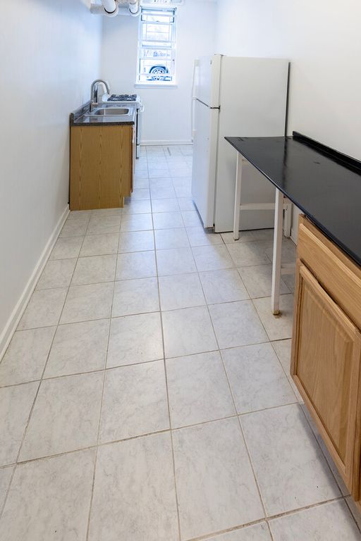 143 Bennett Ave Apt Ga, New York City, NY 10040