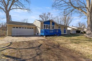 3666 Walnut Street, West Bloomfield, MI 48324
