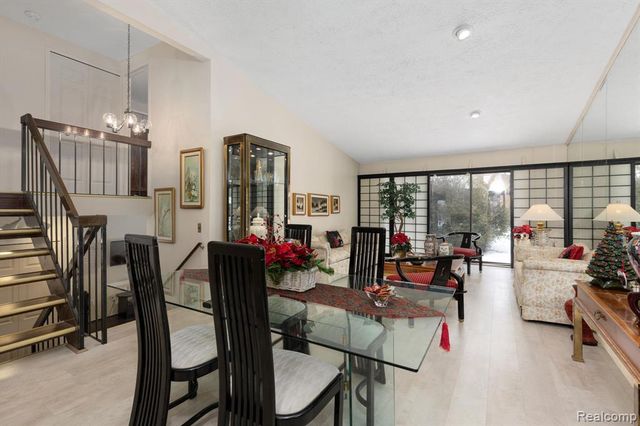 28440 Villa Court suite 507, Southfield, MI 48076