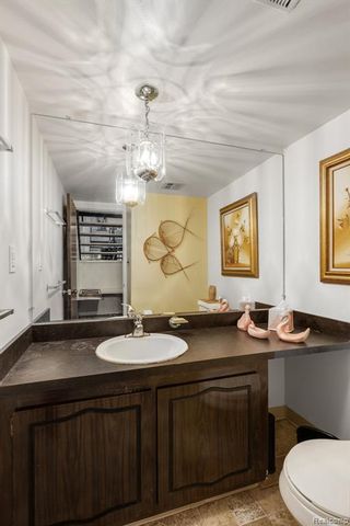 28440 Villa Court suite 507, Southfield, MI 48076