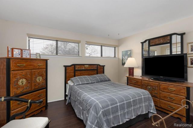 28440 Villa Court suite 507, Southfield, MI 48076