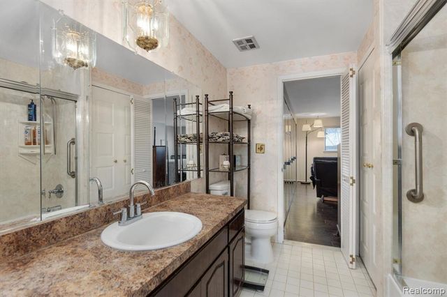 28440 Villa Court suite 507, Southfield, MI 48076