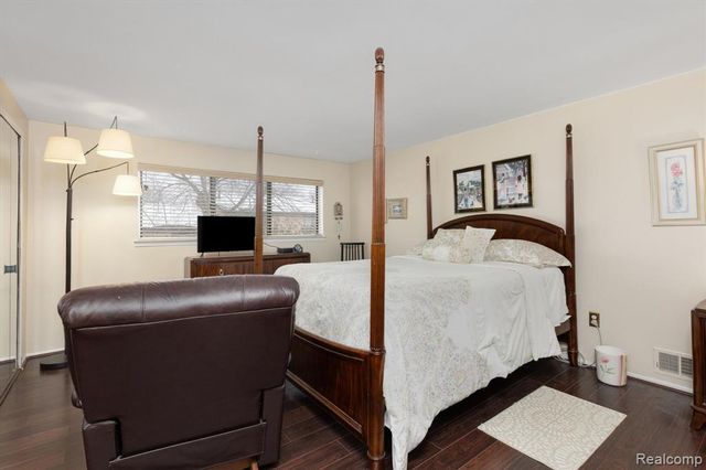 28440 Villa Court suite 507, Southfield, MI 48076