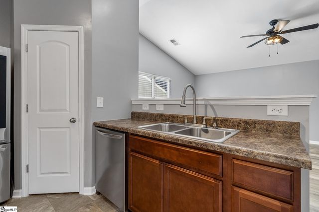 201 Katrina Court, Piedmont, SC 29673