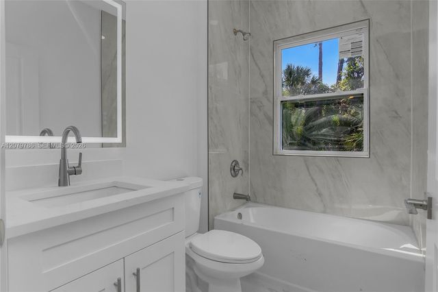 3060 Sean Road, North Port, FL 34288