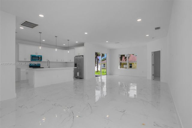 3060 Sean Road, North Port, FL 34288