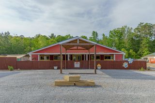 1042 Hwy 42, Sumrall, MS 39482