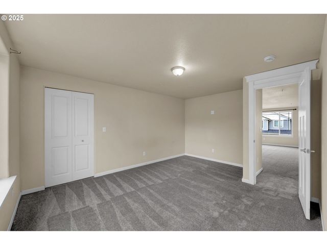 1725 ALLEA Dr, Eugene, OR 97404