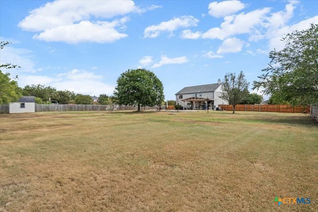 821 Bella Vista Circle, Kyle, TX 78640