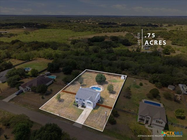 821 Bella Vista Circle, Kyle, TX 78640