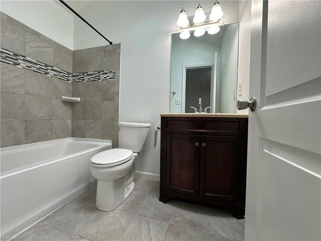 61 Riverchase DR, Hampton, VA 23669