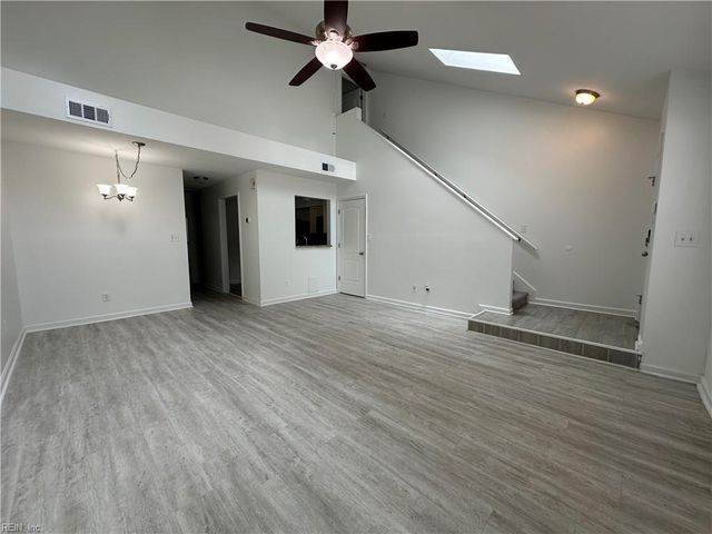 61 Riverchase DR, Hampton, VA 23669
