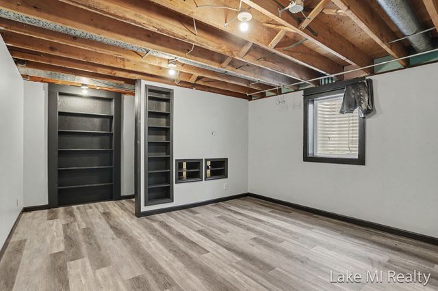 24065 M-78, Pennfield Twp, MI 49017