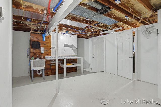 24065 M-78, Pennfield Twp, MI 49017