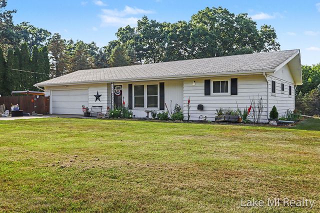 24065 M-78, Pennfield Twp, MI 49017