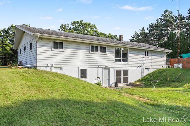 24065 M-78, Pennfield Twp, MI 49017