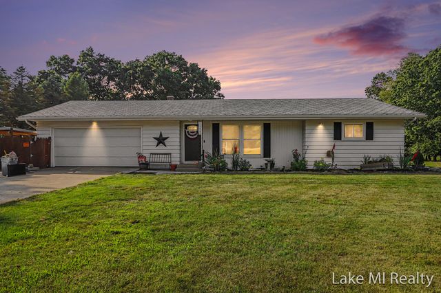 24065 M-78, Pennfield Twp, MI 49017
