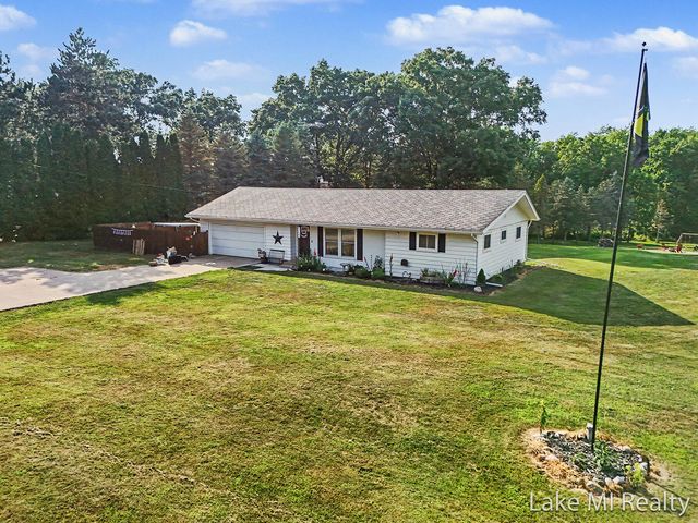 24065 M-78, Pennfield Twp, MI 49017
