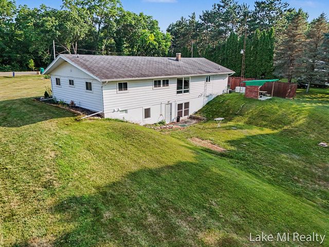24065 M-78, Pennfield Twp, MI 49017