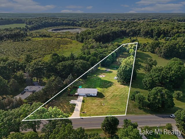 24065 M-78, Pennfield Twp, MI 49017