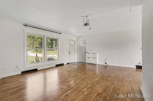 24065 M-78, Pennfield Twp, MI 49017
