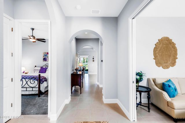 6236 W Fallsgrove Lane, Port Orange, FL 32128