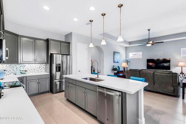 6236 W Fallsgrove Lane, Port Orange, FL 32128