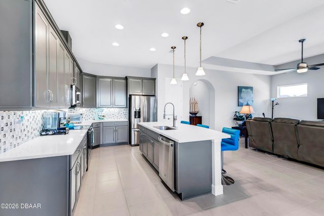 6236 W Fallsgrove Lane, Port Orange, FL 32128