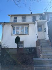 6111 156th Street, Flushing, NY 11367