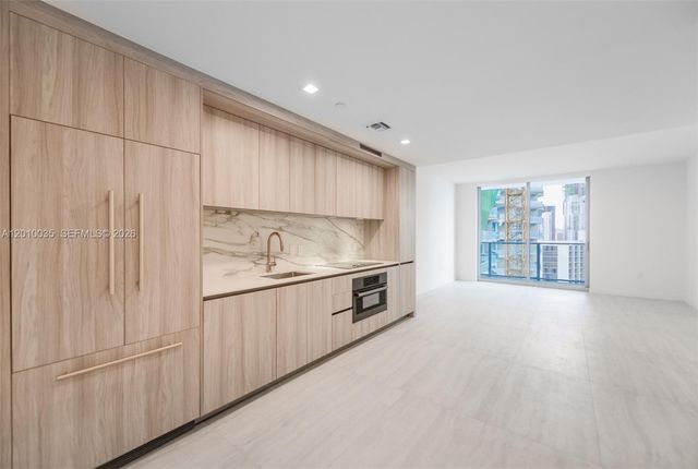 77 SE 5 Street 2603, Miami, FL 33131