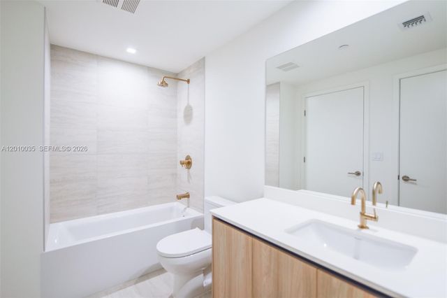 77 SE 5 Street 2603, Miami, FL 33131