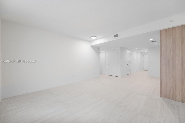 77 SE 5 Street 2603, Miami, FL 33131