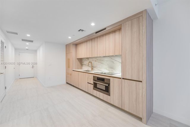 77 SE 5 Street 2603, Miami, FL 33131