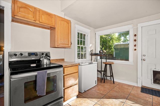 2914 E 34th Ave, Spokane, WA 99203